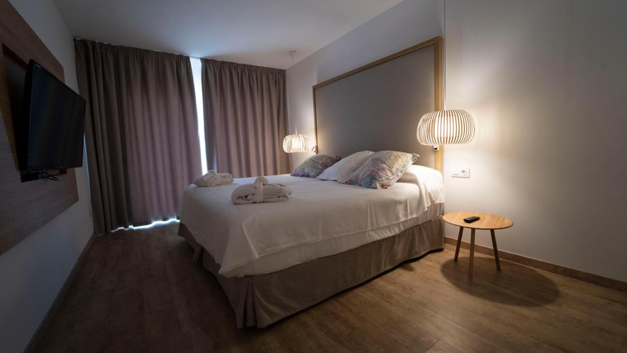 R2 Buganvilla Hotel & Spa مورو ذيل خابلِ المظهر الخارجي الصورة